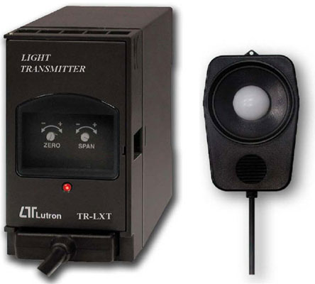 TR-LXT1A4照度傳送器-測量範圍:2000 , 20000 , 50000LUX 三種測量範圍供選擇'輸出 : 直流 4 ~ 20mA'附照度感應器一只'工作電壓 : AC90V ~ 264V(50/60HZ)'外部調整及斜率調整,由上偉科技專業銷售'工程安裝'維修服務,洽詢電話02-22267567(代表號)由專人服務