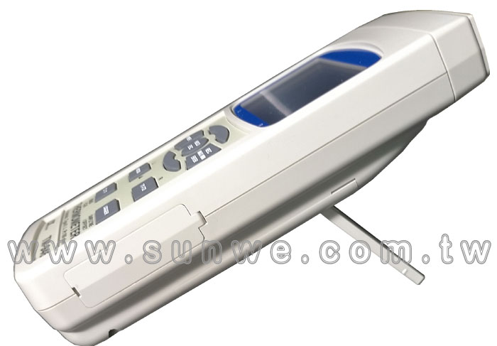 TM-946 四視窗顯示溫度計-上偉科技www.sunwe.com.tw