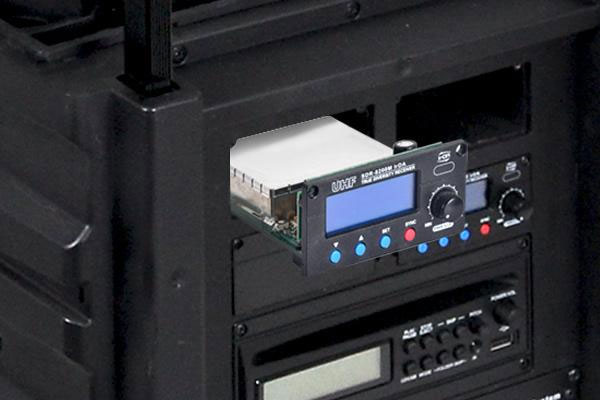 APEX EVO 液晶觸控數位訊號處理無線混音擴音機